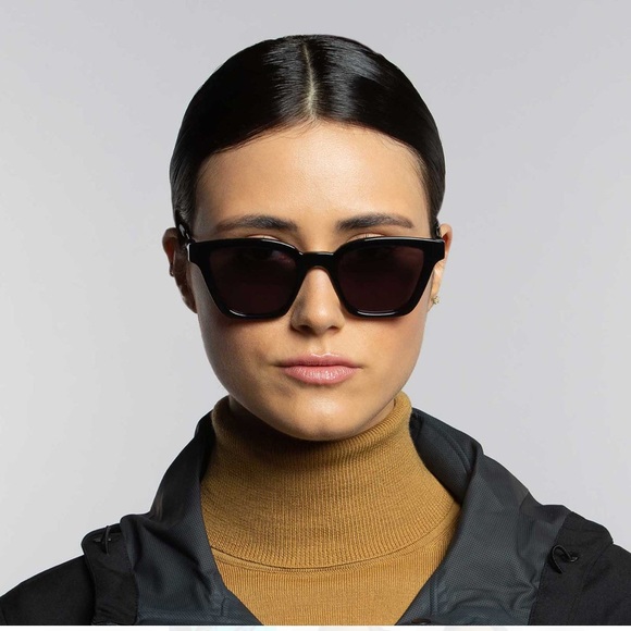 Indescratchables Flex 02 001 Black Sunglasses - Picture 2 of 7